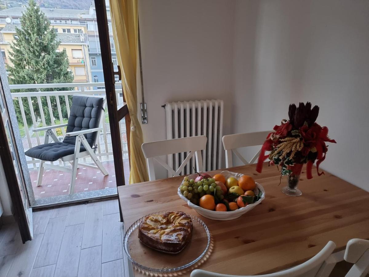 Mary House Apartment Sondrio Exterior foto